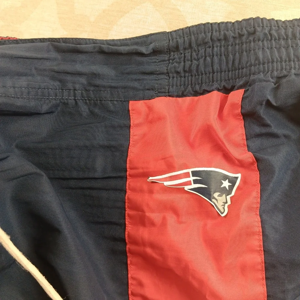 NFL New England Patriots G III Apparel Men's Board Shorts Navy Red Logo Size‎ L - Picture 8 of 8